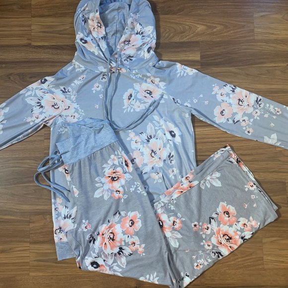 Other - Floral Palazzo Pants and Hoodie Lounge Set